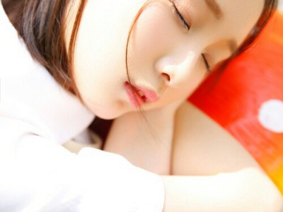 小孩反复发烧已有两三天了（小儿反复发烧两三天）